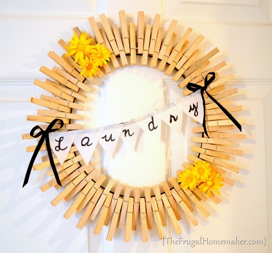 Clothespin Laundry Room wreath 