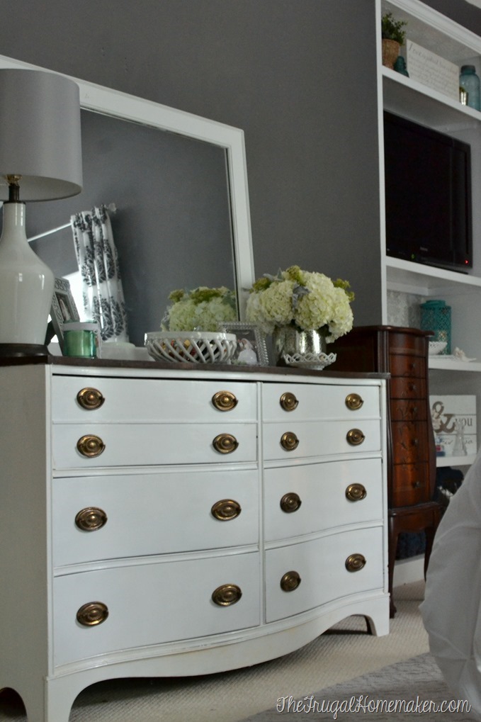 Painted Dresser and Mirror makeover (Master Bedroom furniture)