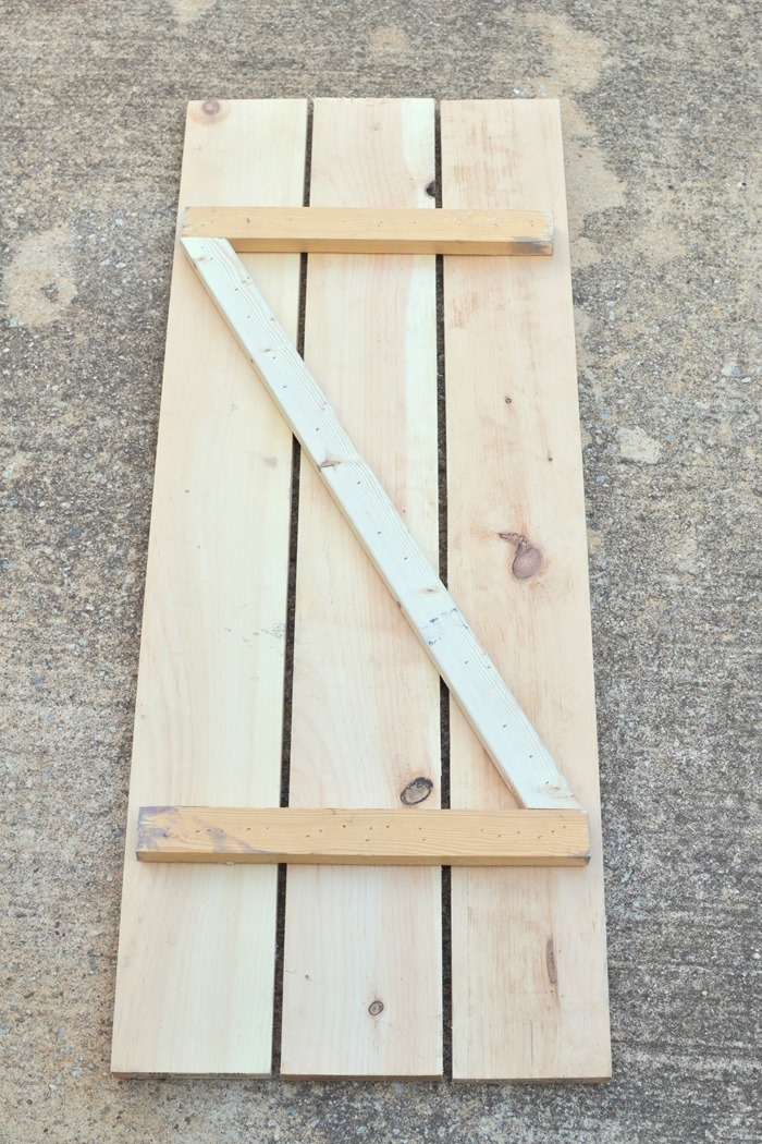 How to make DIY Barn Wood shutters for less than $10