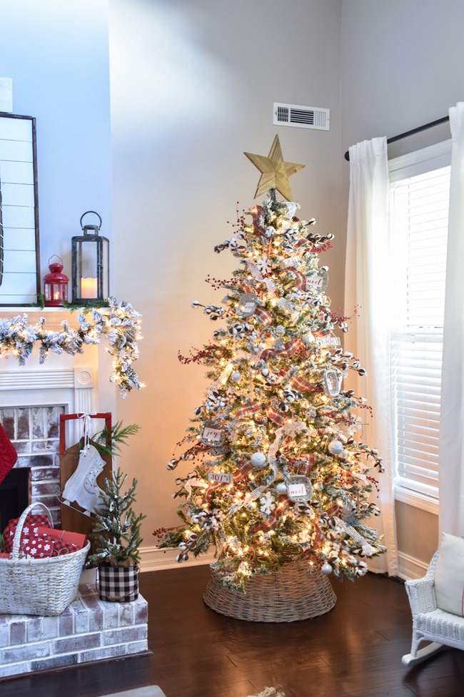 Plaid Farmhouse Christmas Tree and Mantel (27 of 43)