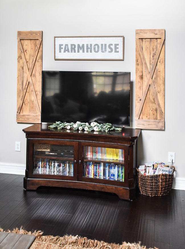 DIY Farmhouse style decorative shutters-7